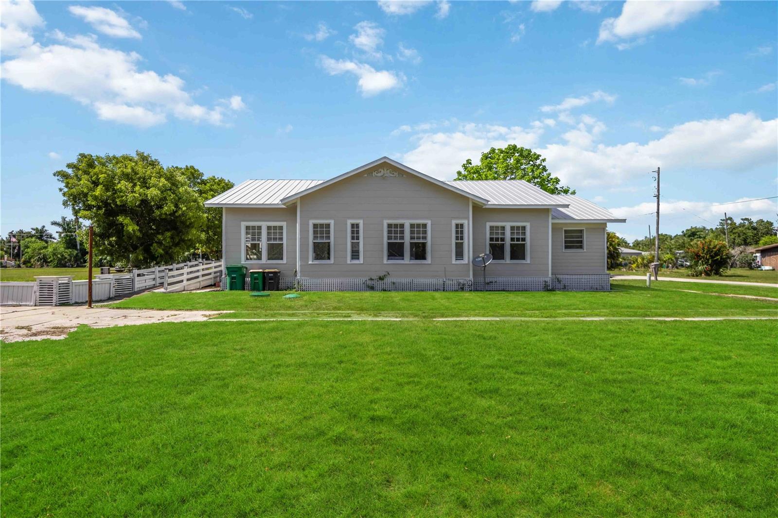 HIGHLAND PARK - Residential