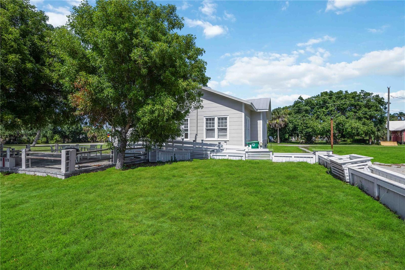 HIGHLAND PARK - Residential
