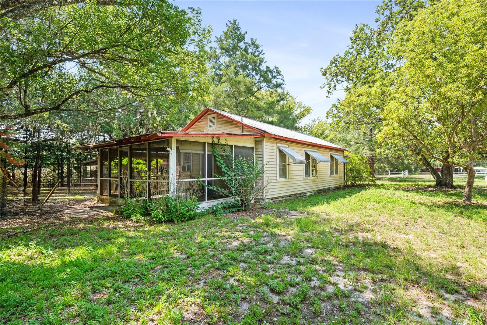 ACREAGE - Residential