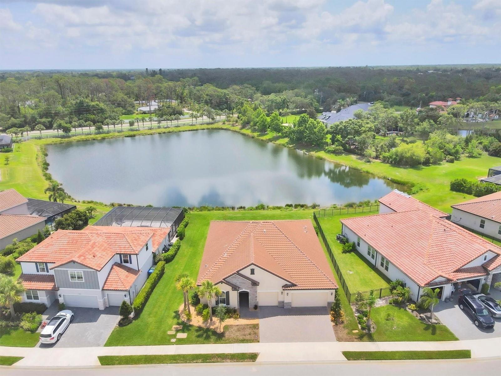 HERON LANDING - Residential