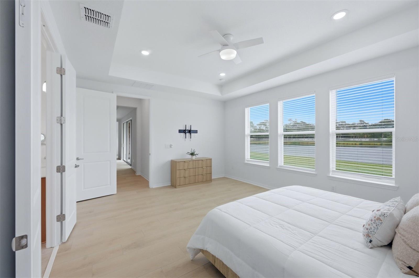 HERON LANDING - Residential