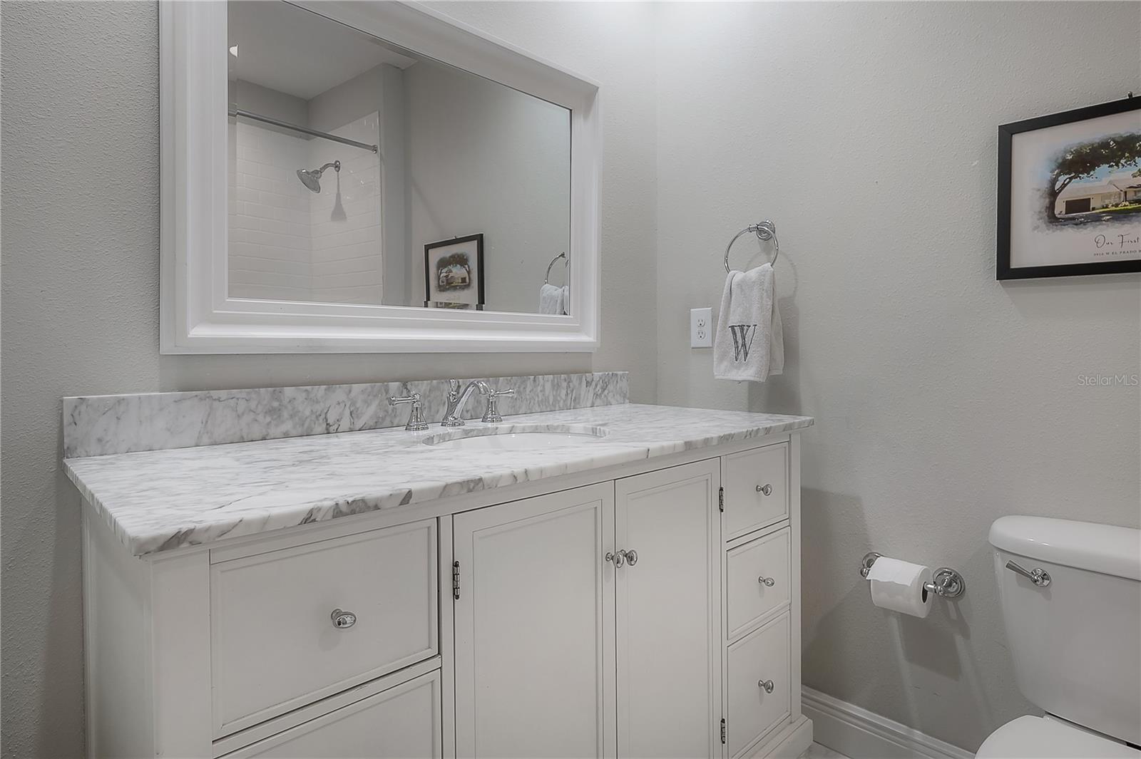 FOREST HILLS - Residential