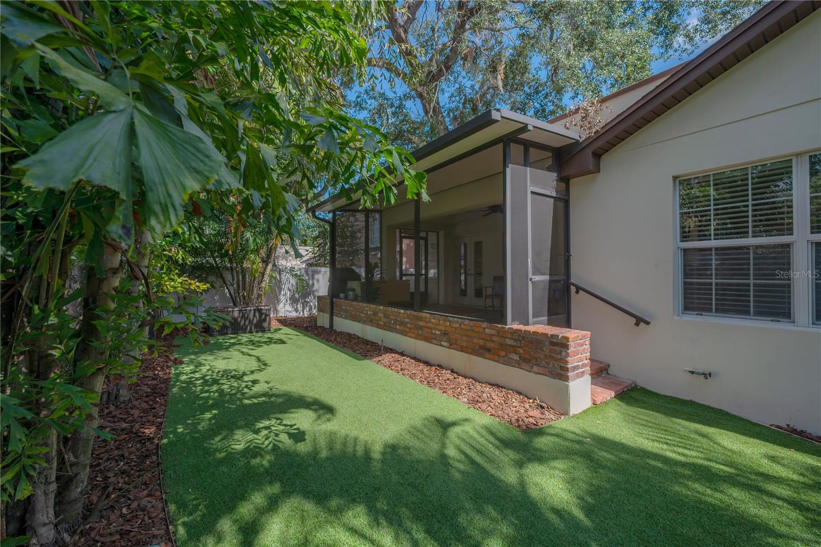 FOREST HILLS - Residential