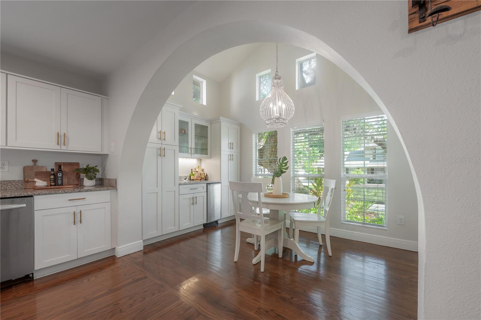 FOREST HILLS - Residential