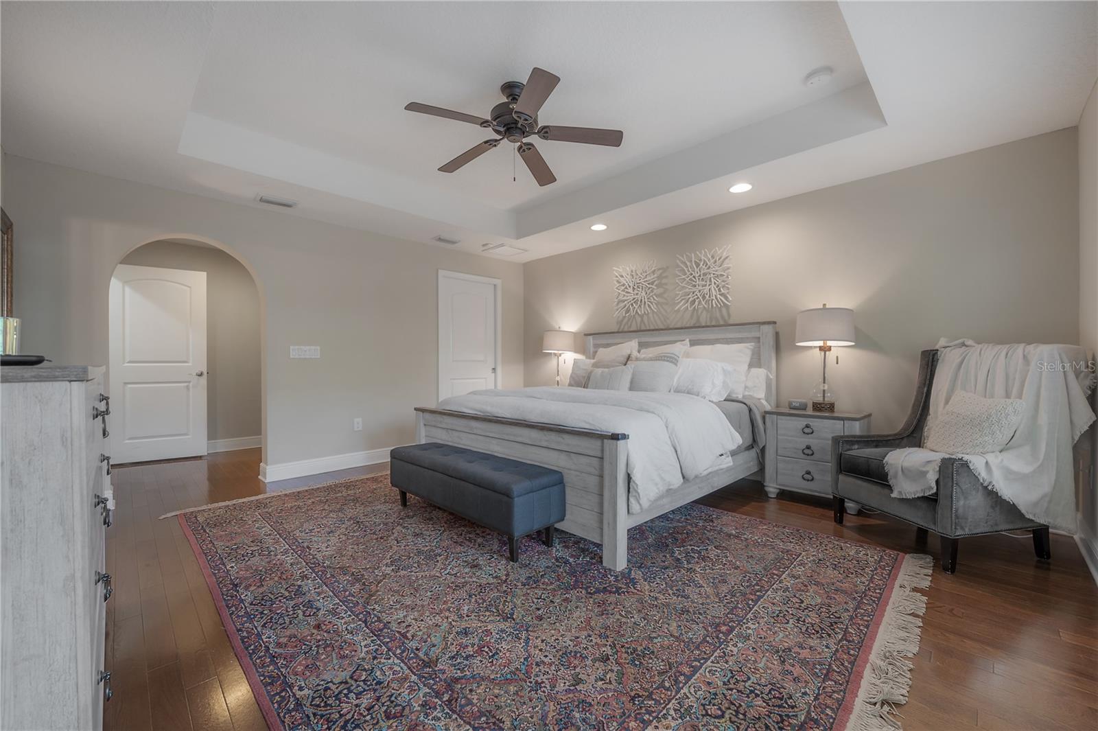 FOREST HILLS - Residential