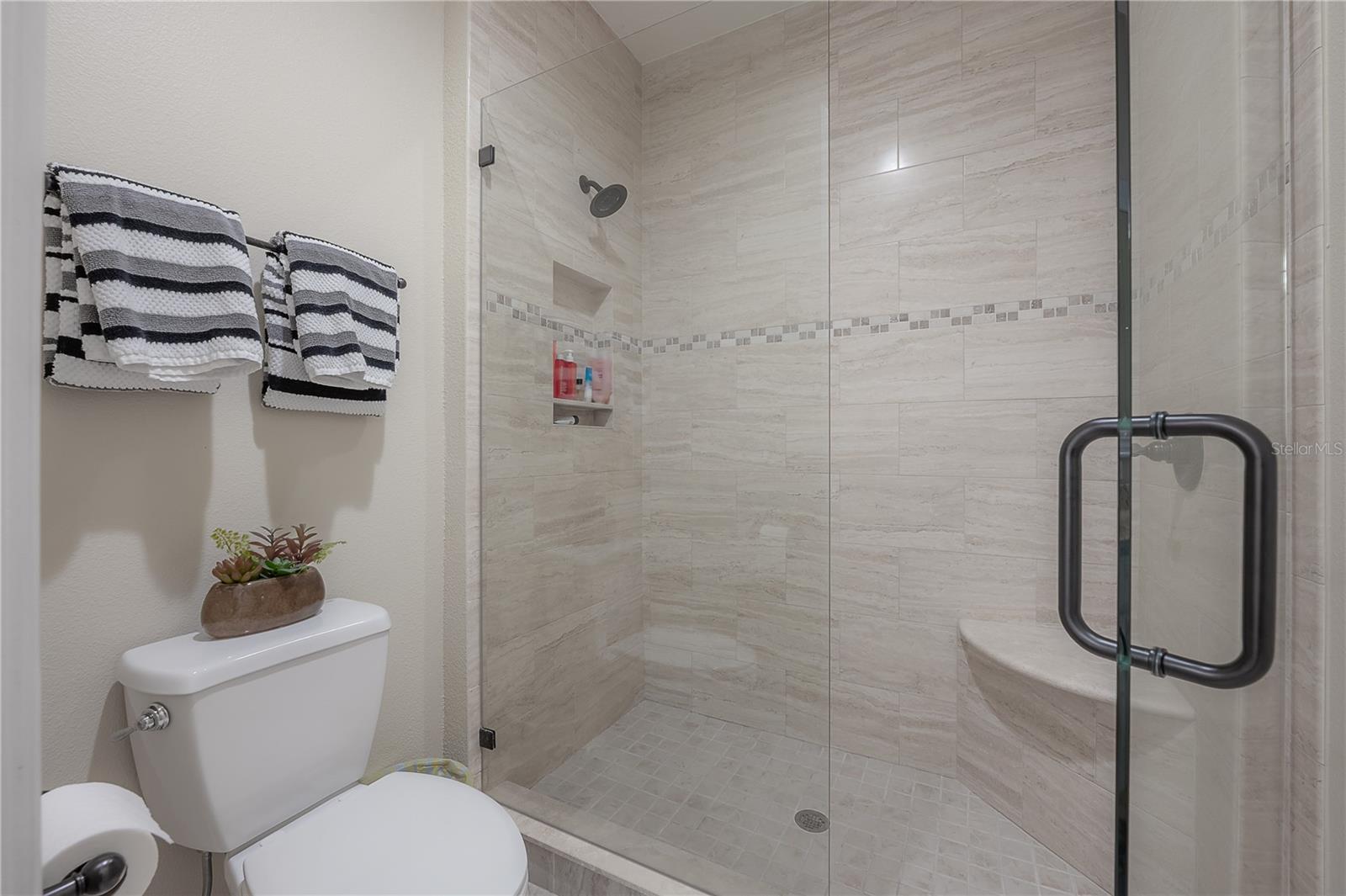 FOREST HILLS - Residential