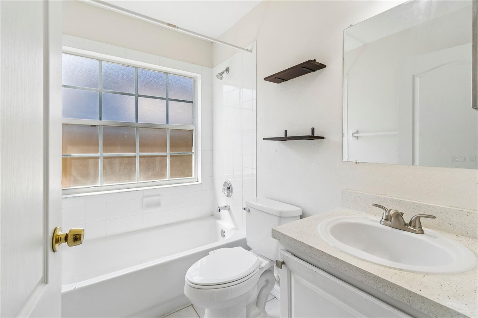 MEADOW POINTE - Residential