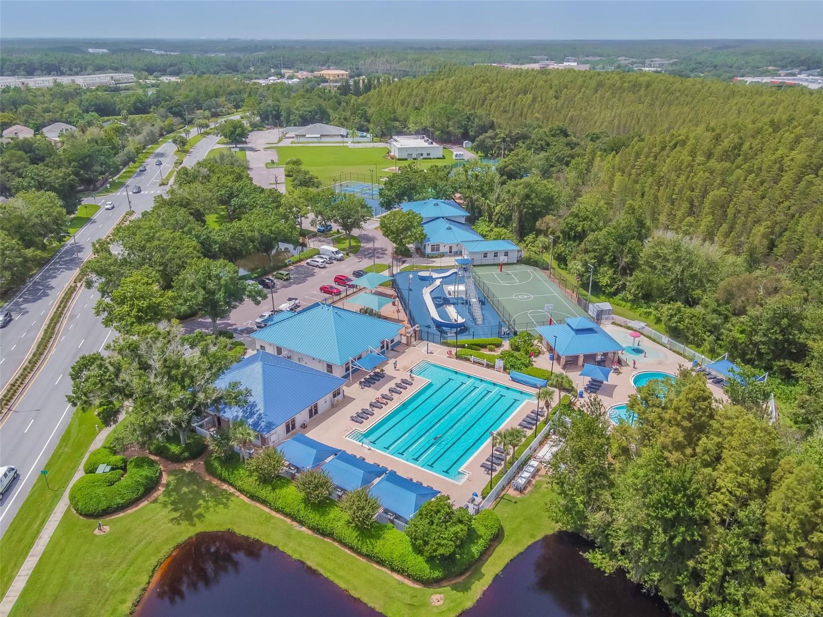 MEADOW POINTE - Residential