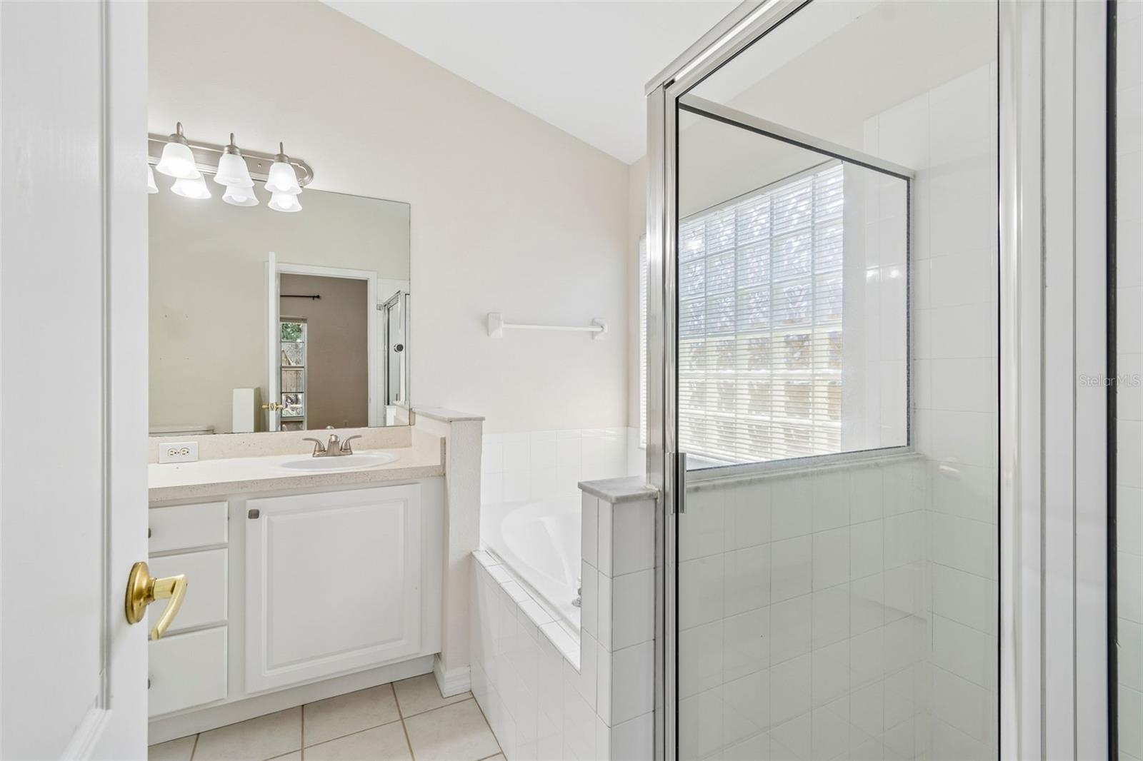 MEADOW POINTE - Residential