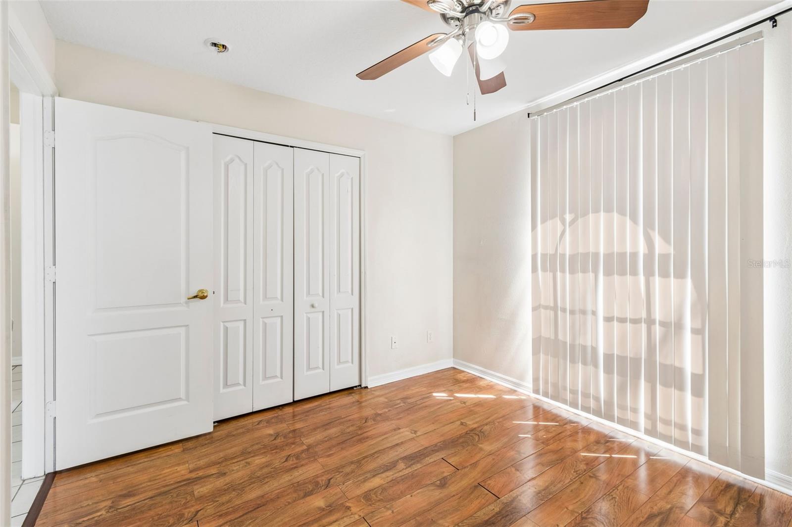 MEADOW POINTE - Residential