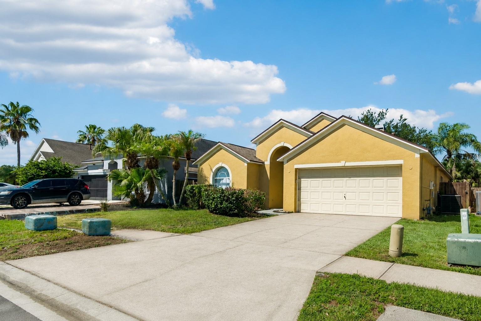 MEADOW POINTE - Residential