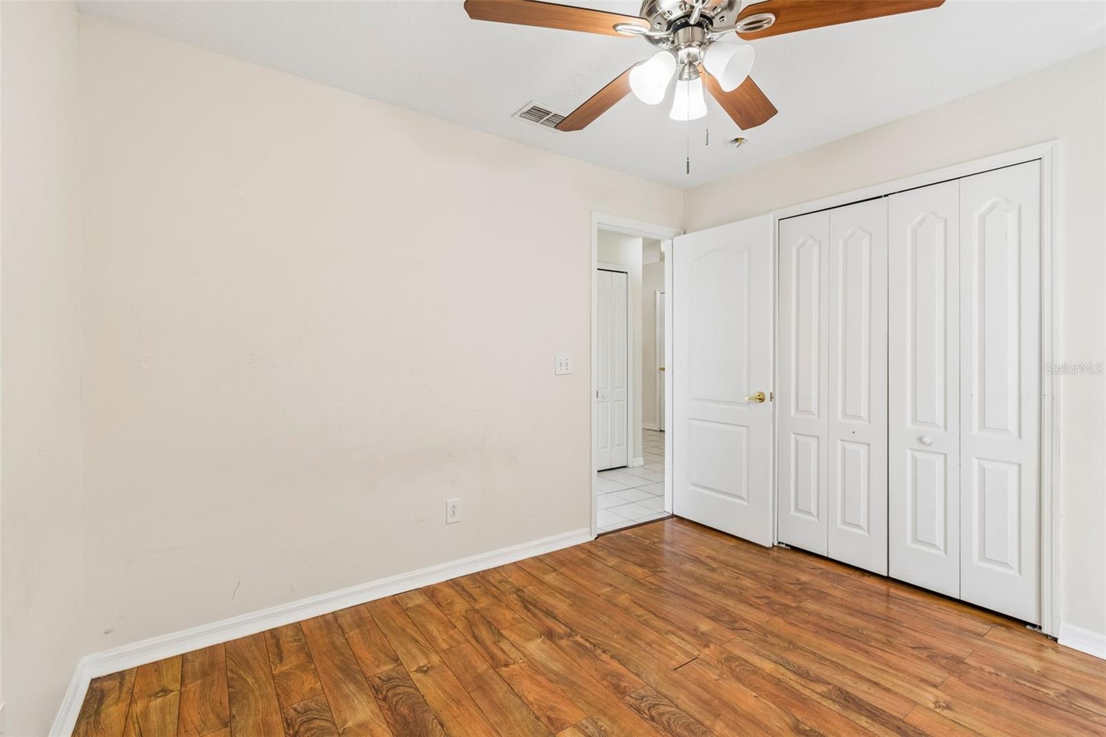 MEADOW POINTE - Residential