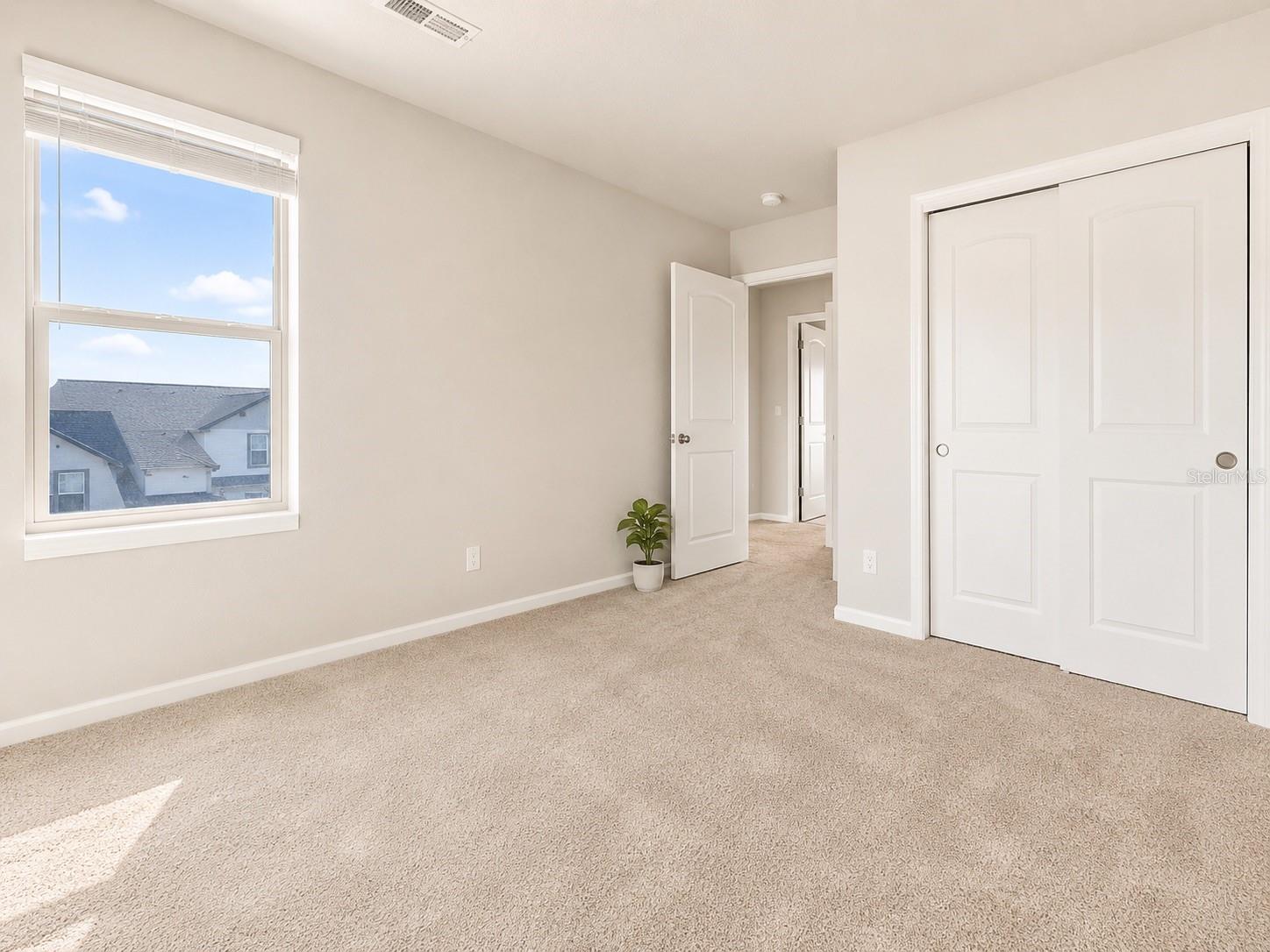VILLAGES/MINNEOLA HILLS - Residential Lease