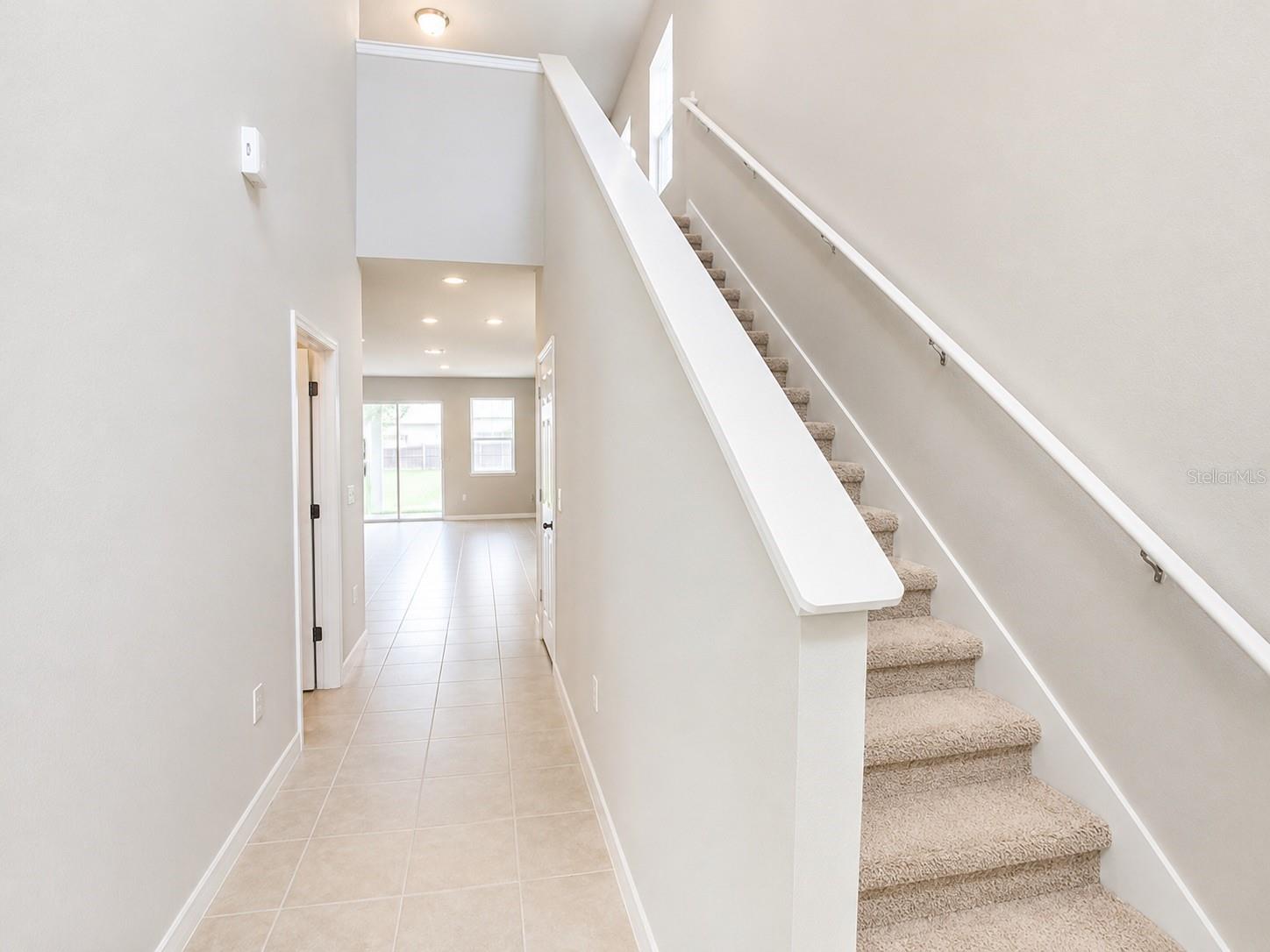 VILLAGES/MINNEOLA HILLS - Residential Lease