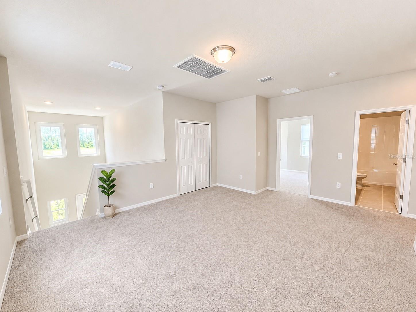VILLAGES/MINNEOLA HILLS - Residential Lease