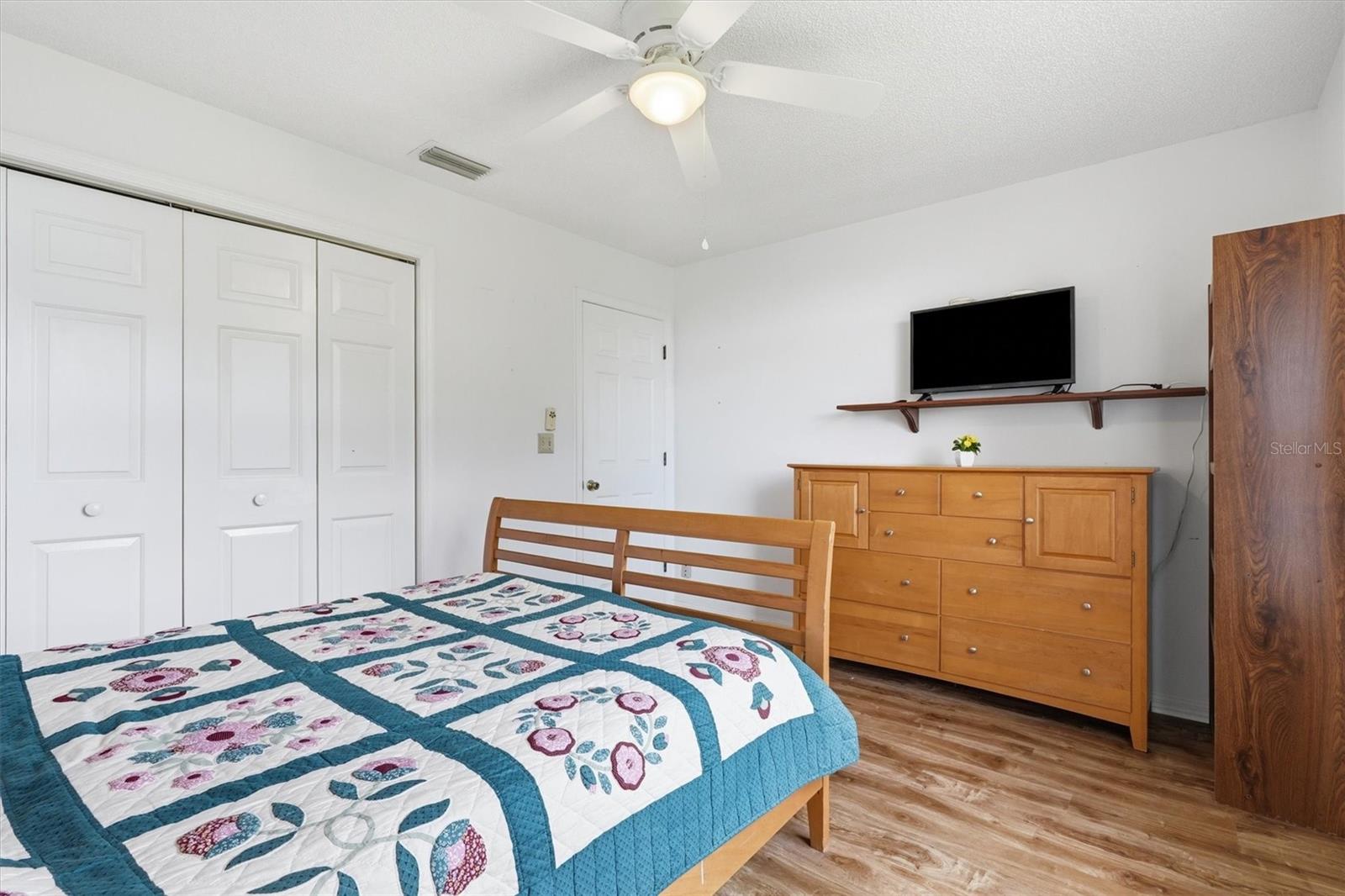 LADY LAKE ORANGE BLOSSOM GARDENS UNIT 14 - Residential