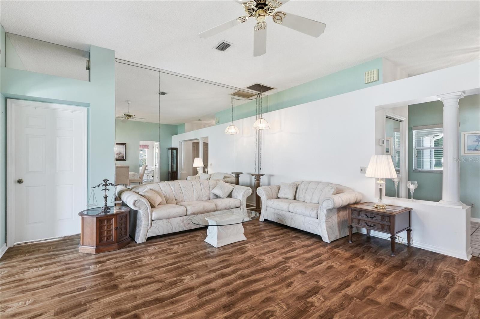 LADY LAKE ORANGE BLOSSOM GARDENS UNIT 14 - Residential