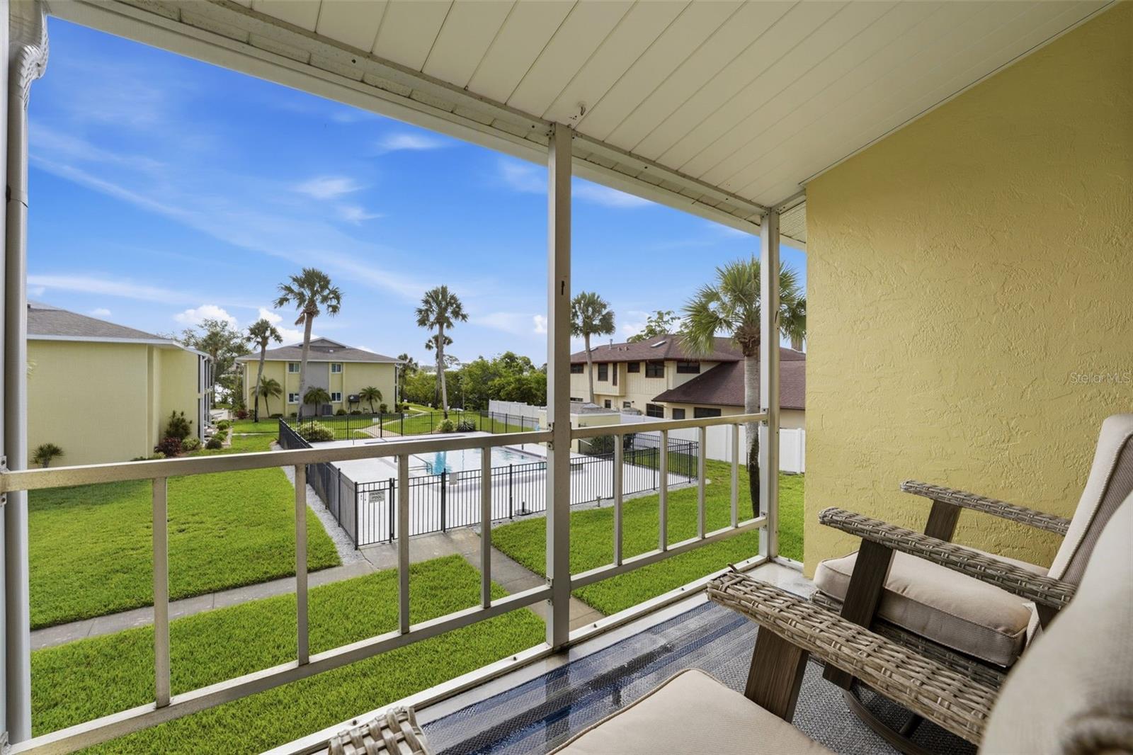 LYONS COVE - Residential