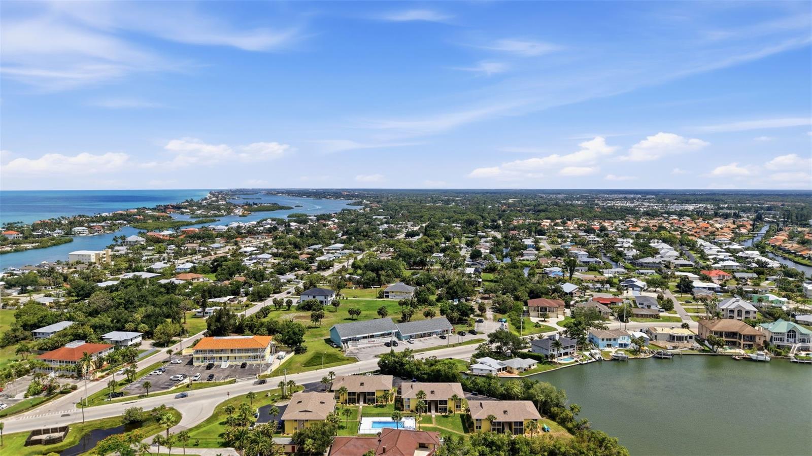 LYONS COVE - Residential