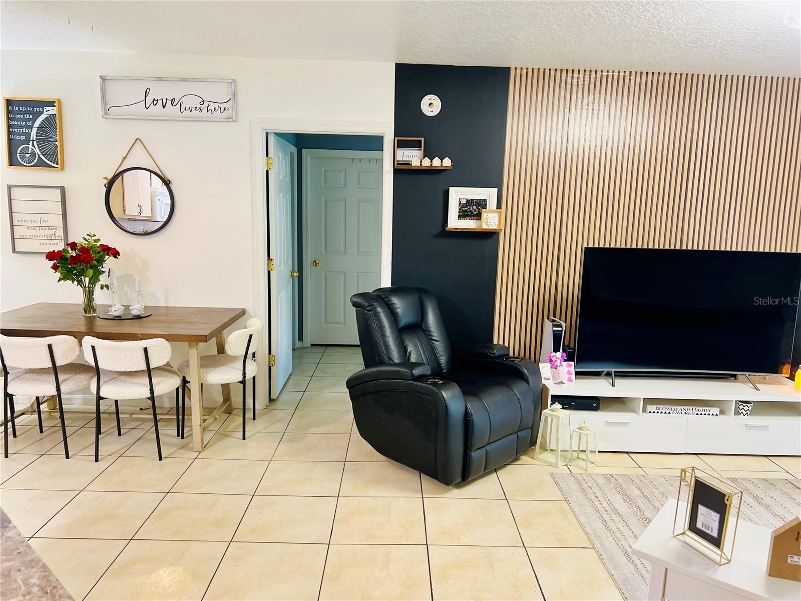 CREST AT WATERFORD LAKES CONDO - Residential