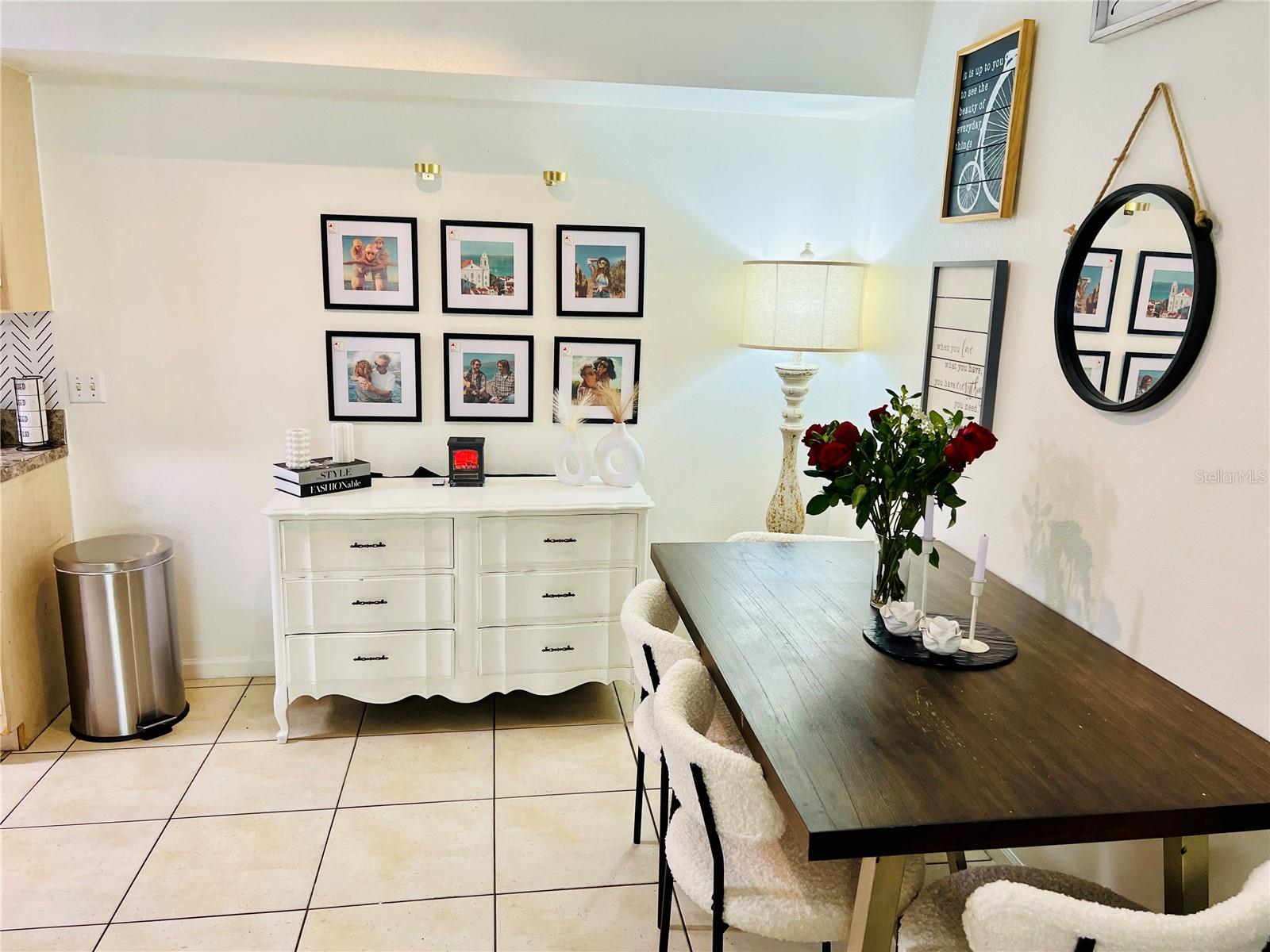 CREST AT WATERFORD LAKES CONDO - Residential