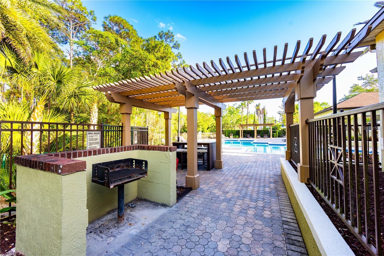 CREST AT WATERFORD LAKES CONDO - Residential