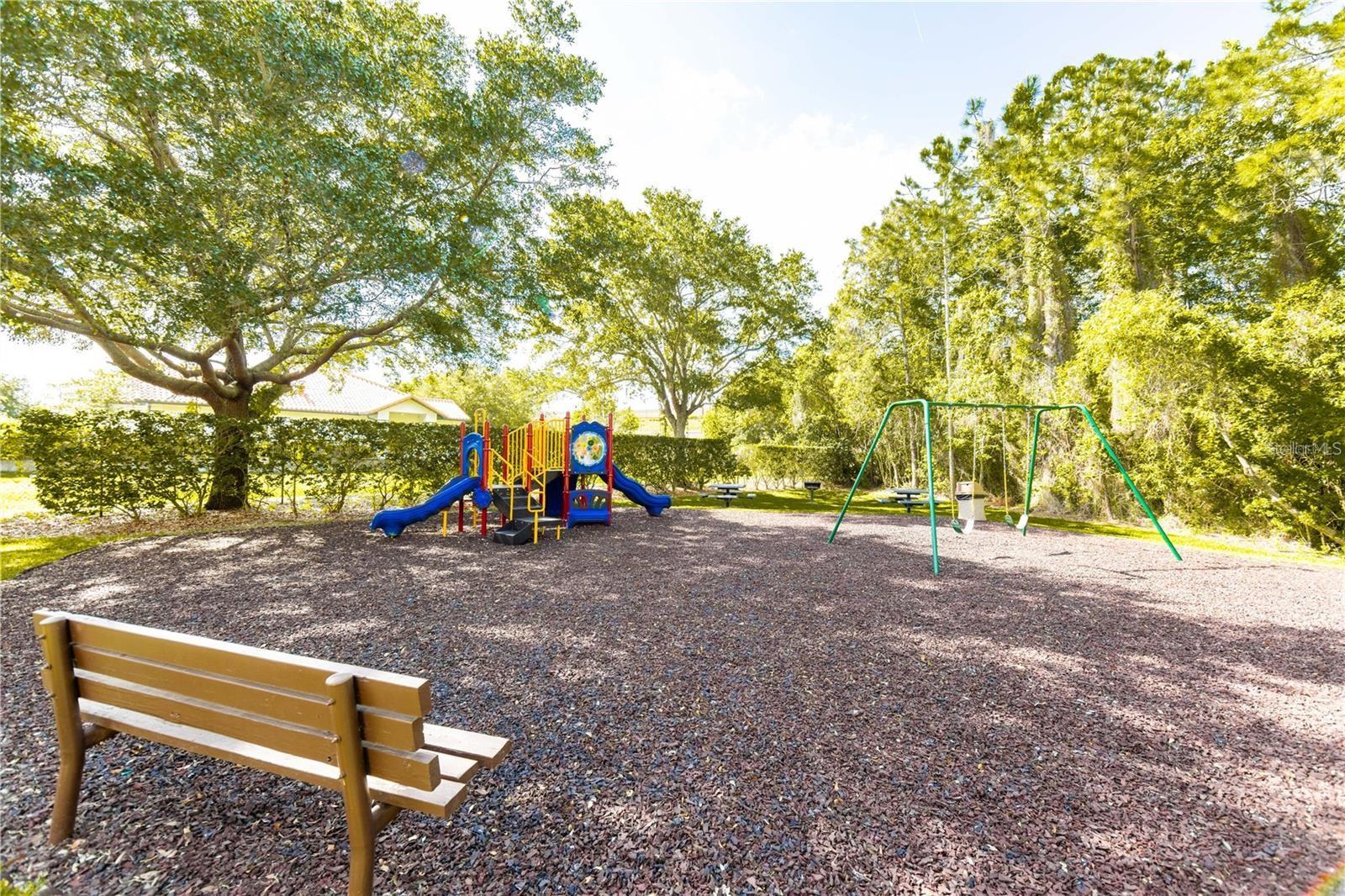CREST AT WATERFORD LAKES CONDO - Residential