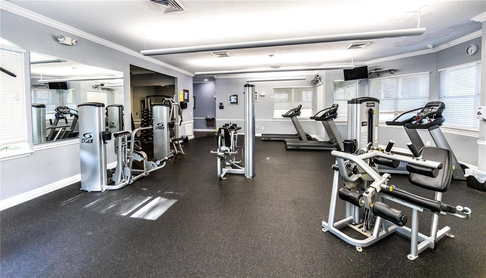 CREST AT WATERFORD LAKES CONDO - Residential