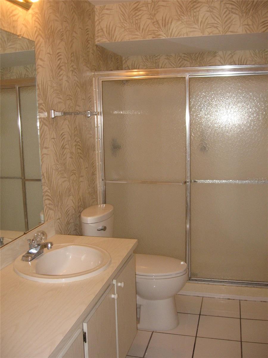 WOODLAND VILLAS CONDO 1 - Residential