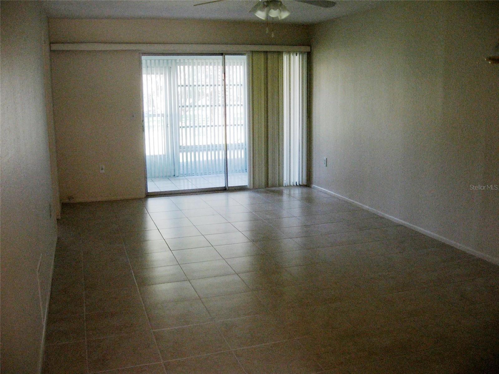 WOODLAND VILLAS CONDO 1 - Residential
