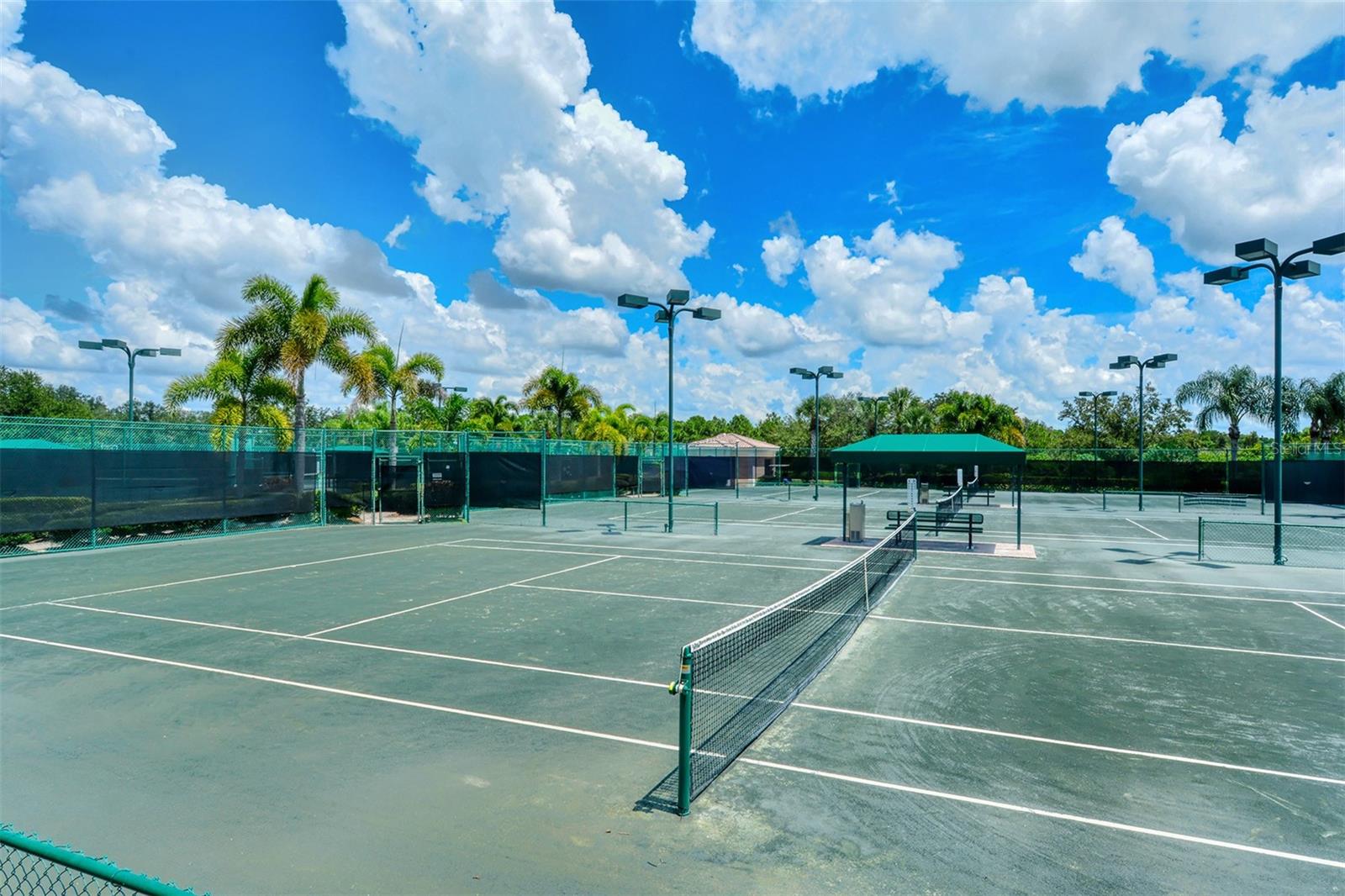 VILLAGEWALK - Residential