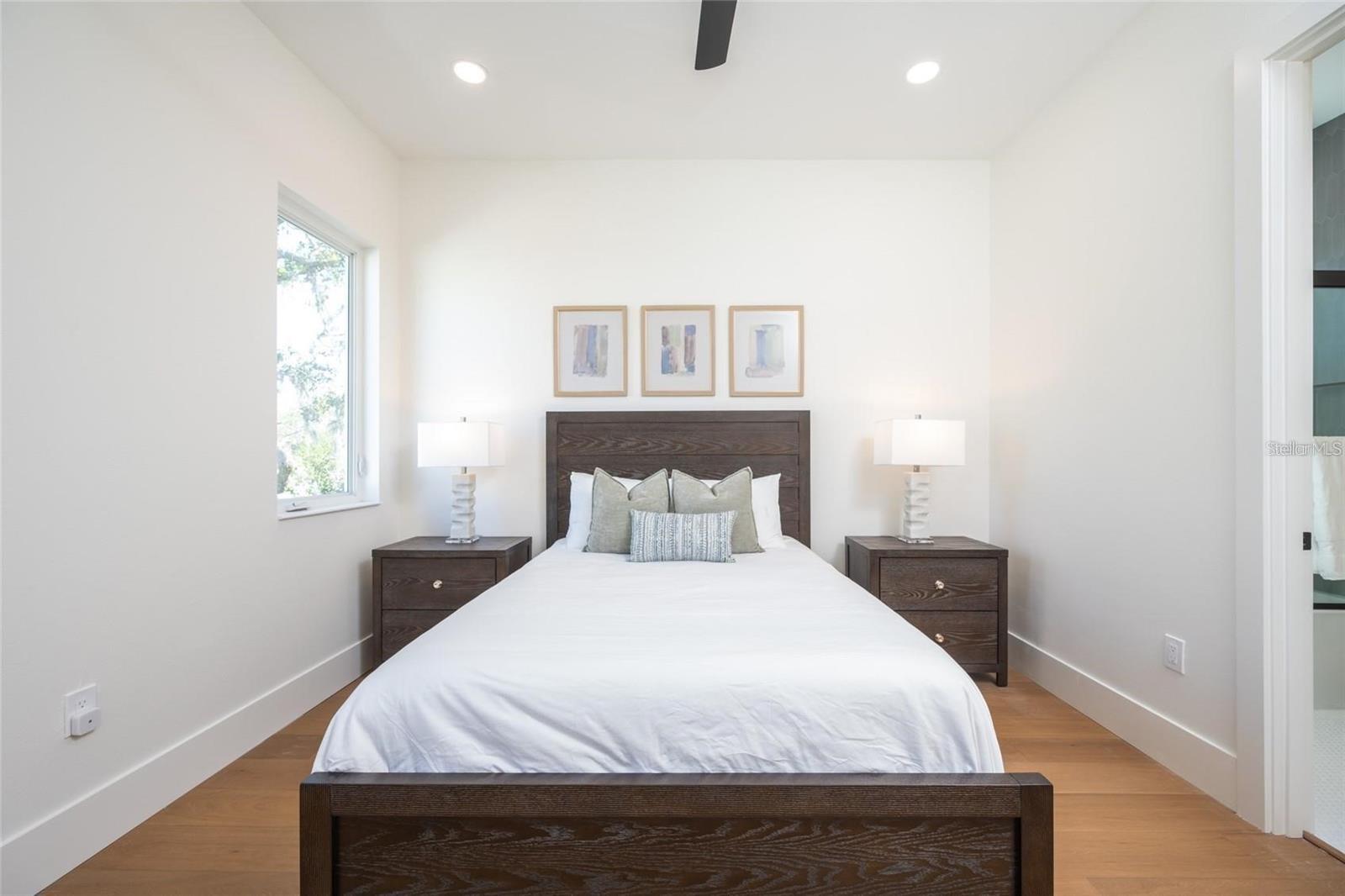 RUSTIC LODGE - Residential