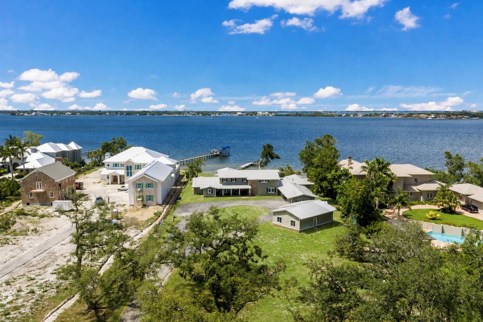 ACREAGE - Residential