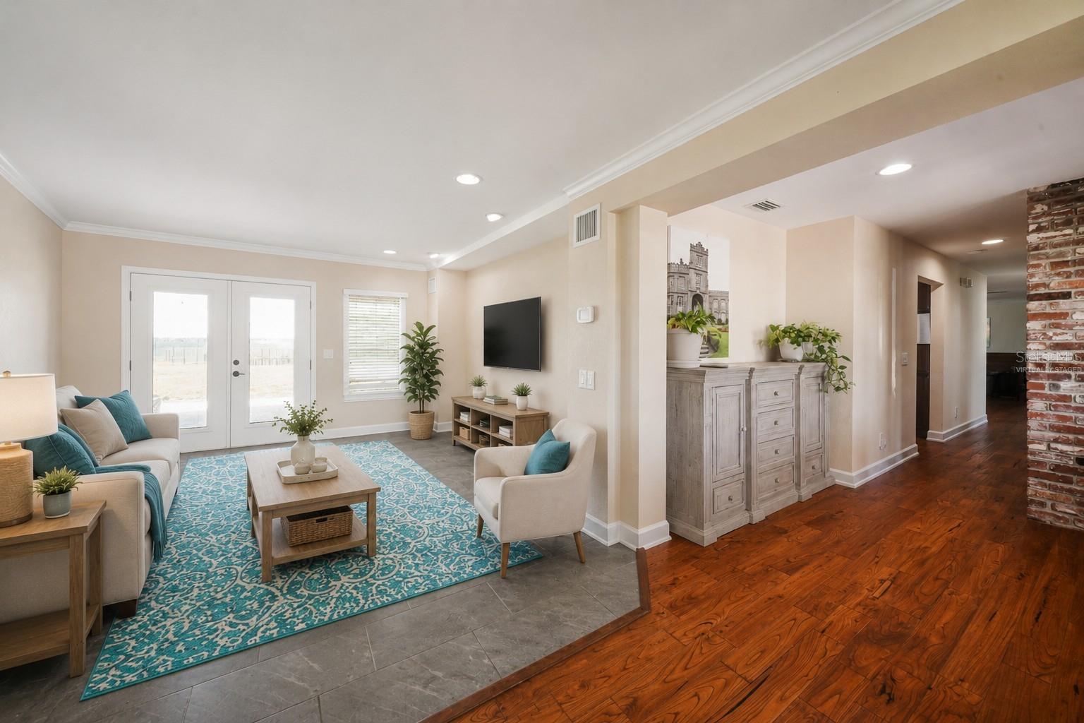 ACREAGE - Residential
