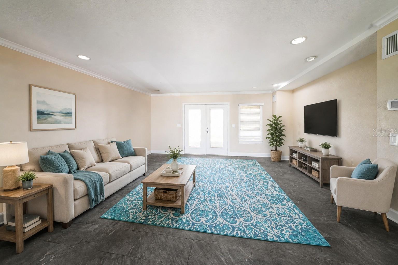 ACREAGE - Residential