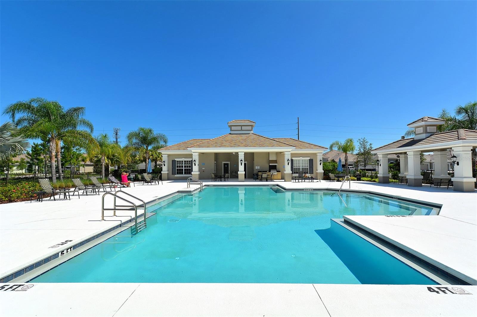 FAIRFIELD - Residential