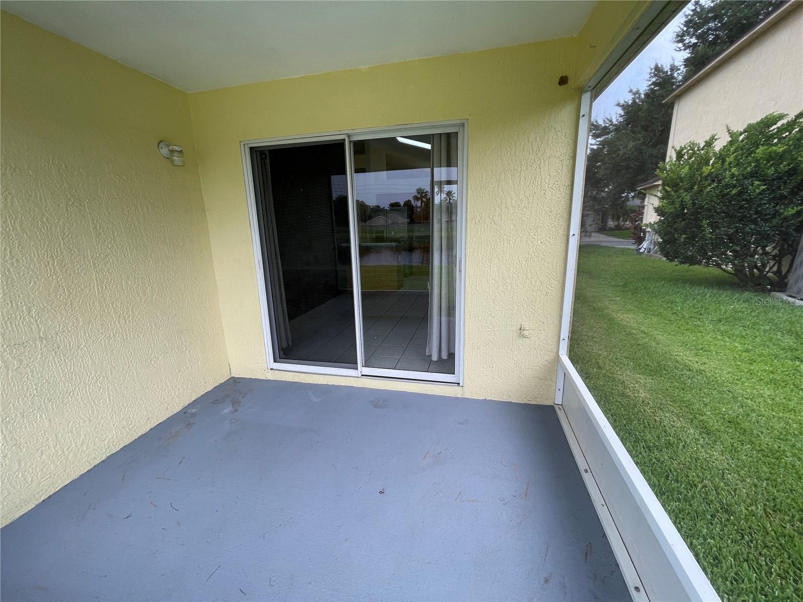 ANDOVER CAY PH 01 44/98 - Residential Lease