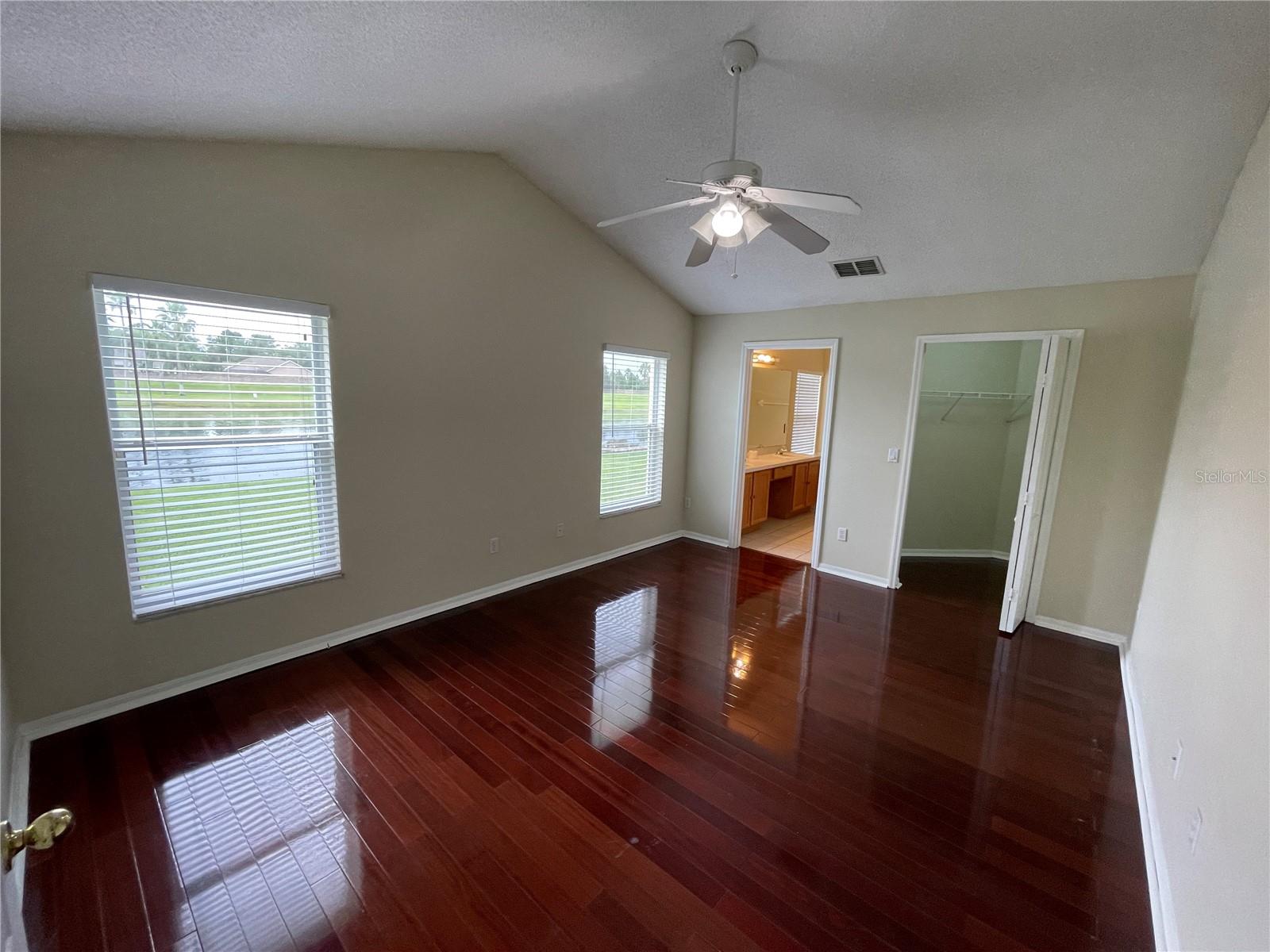 ANDOVER CAY PH 01 44/98 - Residential Lease