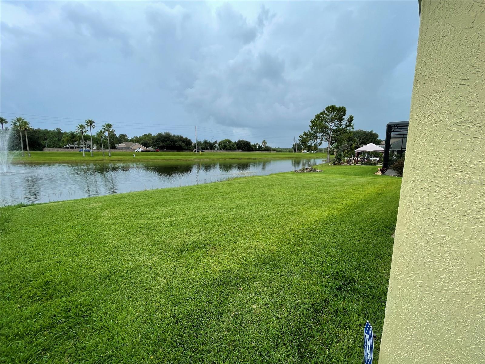 ANDOVER CAY PH 01 44/98 - Residential Lease