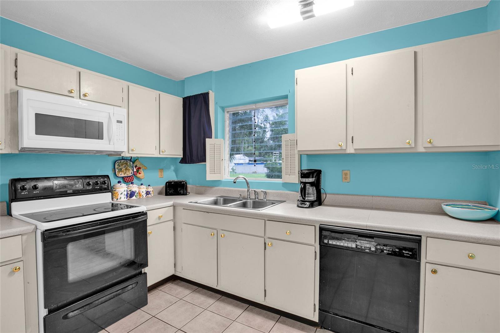 RIVER PARK SUB - Residential