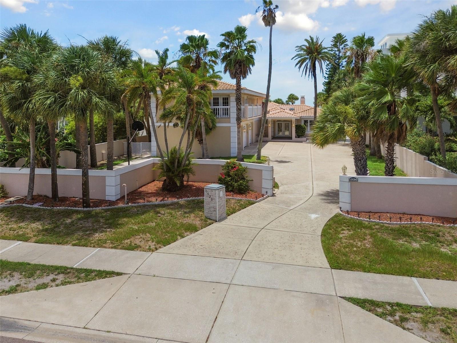 BELLEAIR BEACH UNIT 1 UNREC - Residential