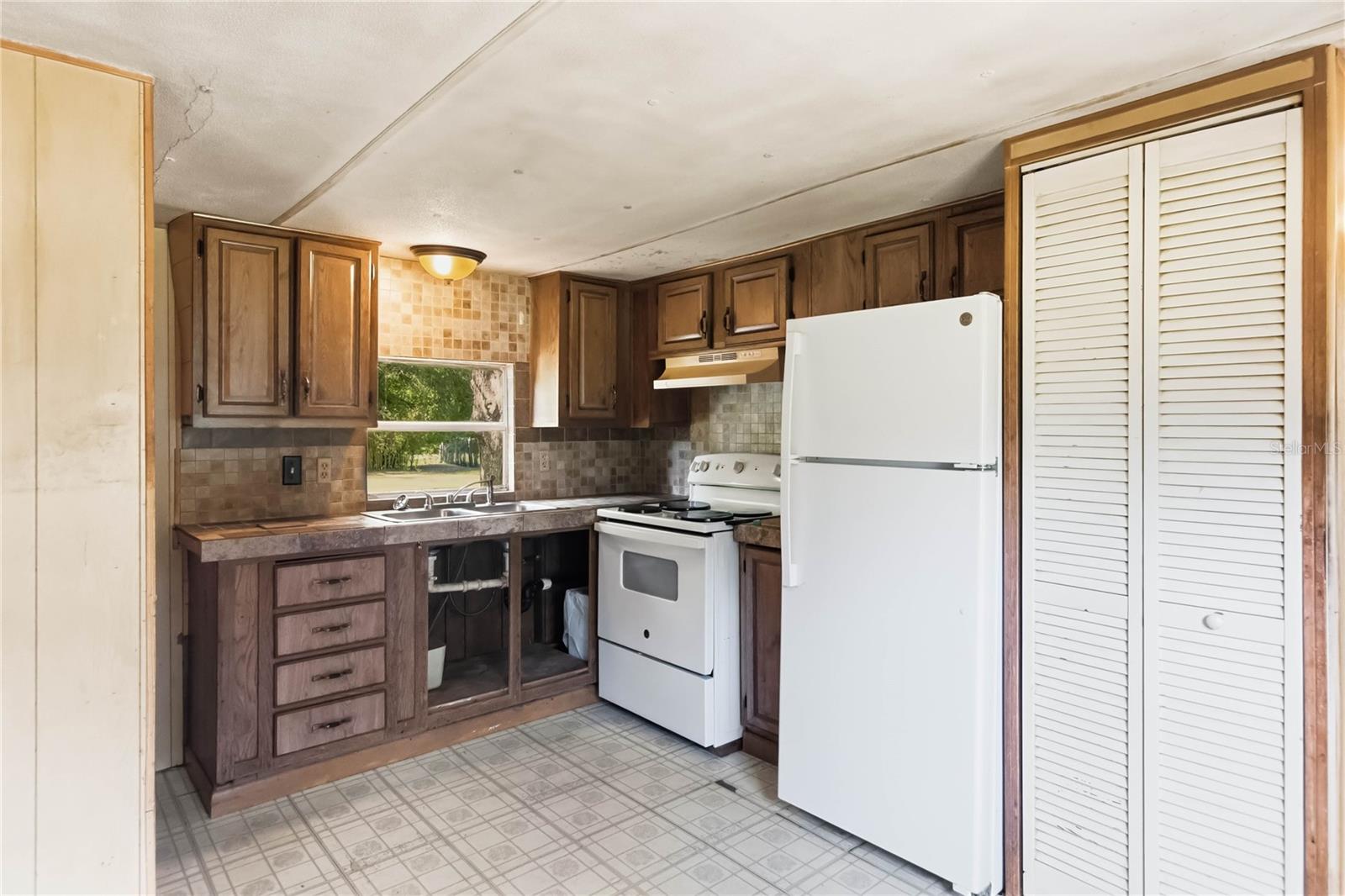 CANAVERAL ACRES 4 - Residential