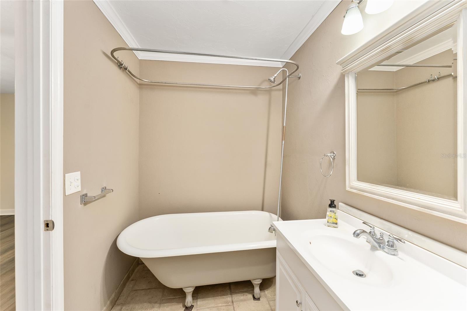 GIBBS & B D FOSTERS ADD - Residential