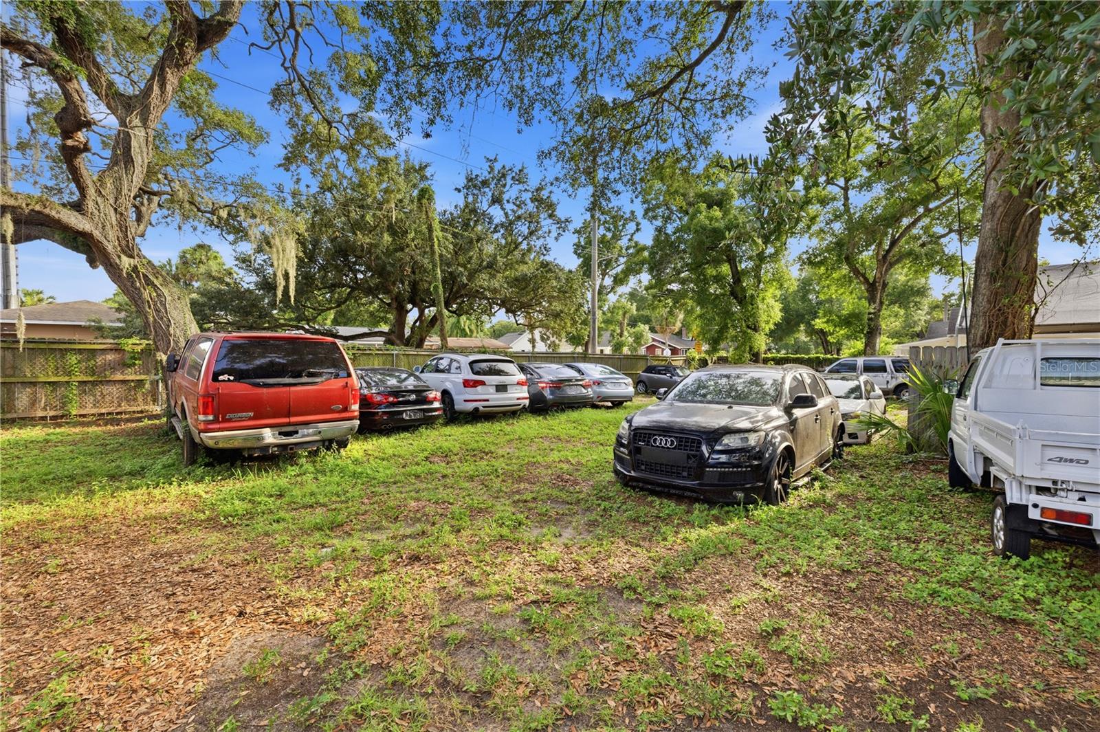 OAKWOOD - Commercial Sale