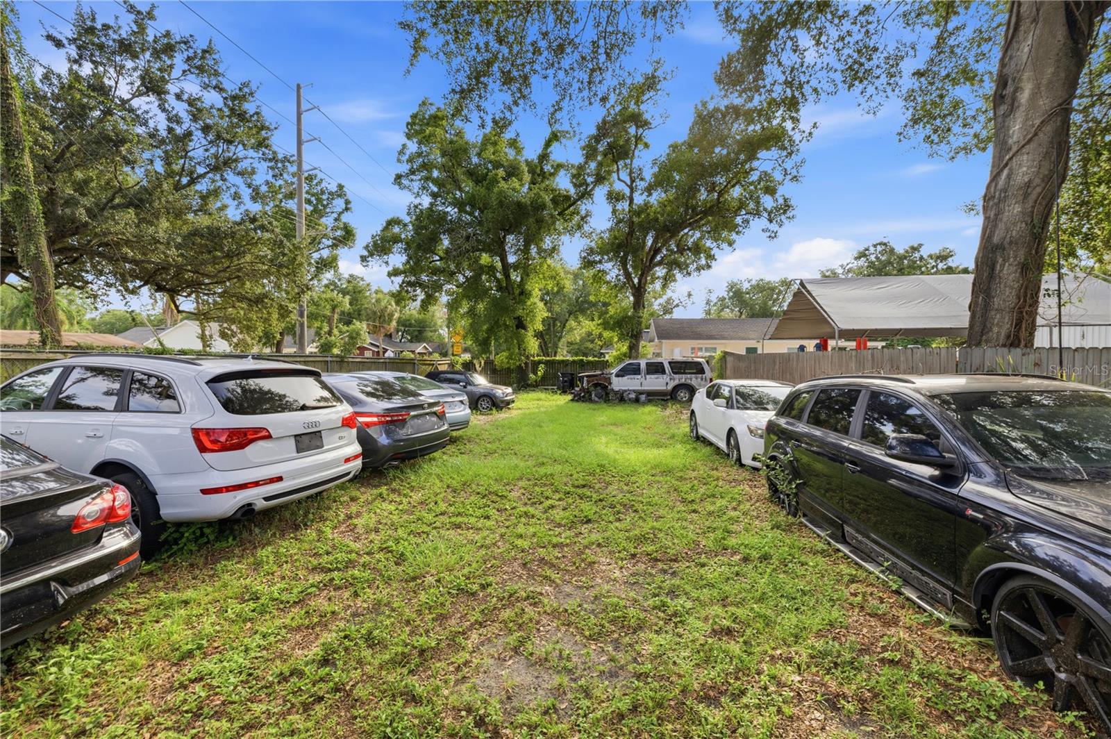 OAKWOOD - Commercial Sale