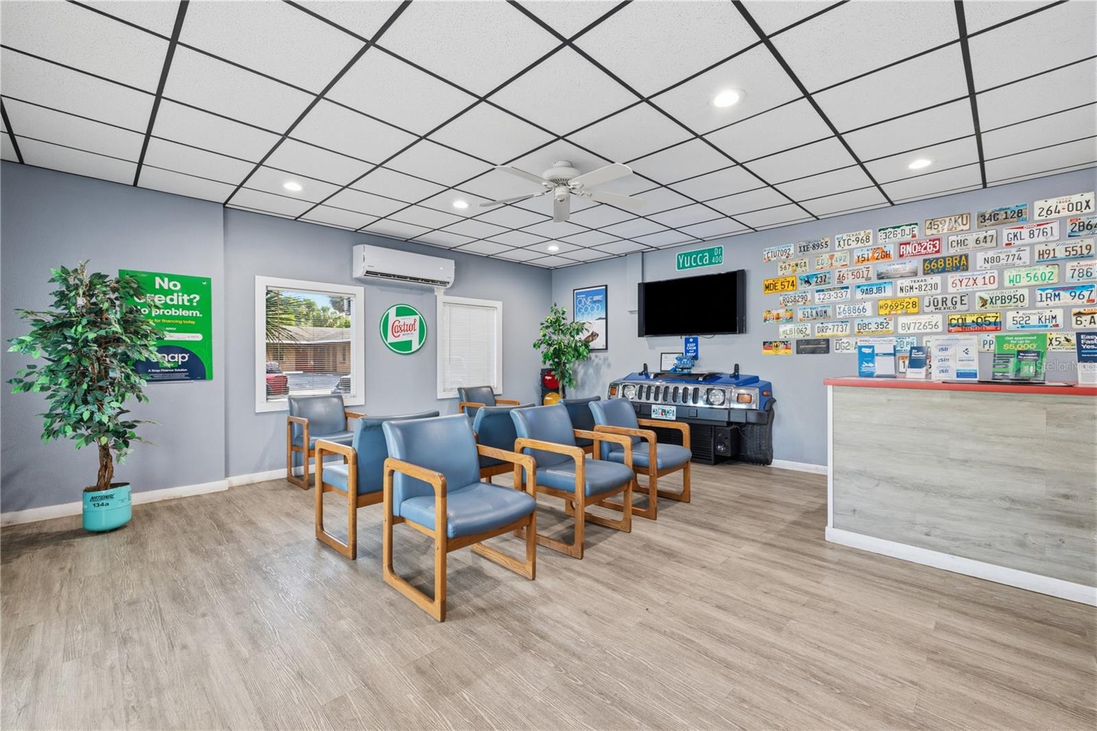 OAKWOOD - Commercial Sale