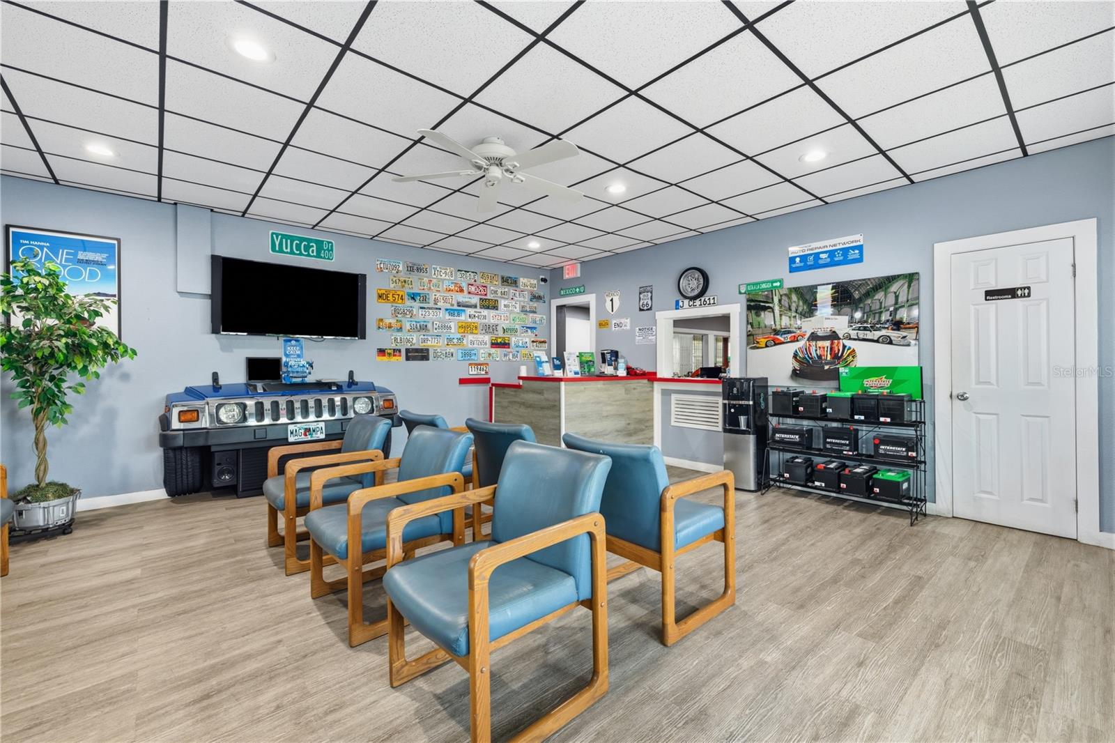 OAKWOOD - Commercial Sale