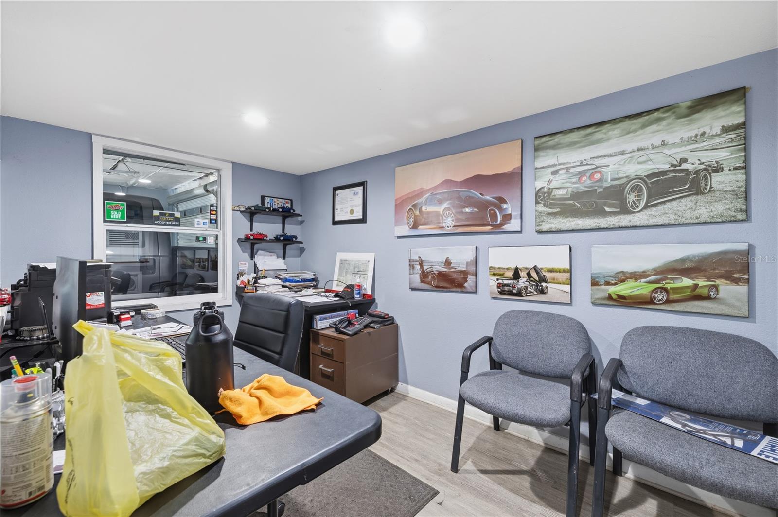 OAKWOOD - Commercial Sale
