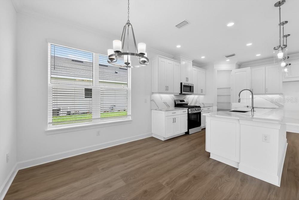 AZARIO ESPLANADE - Residential