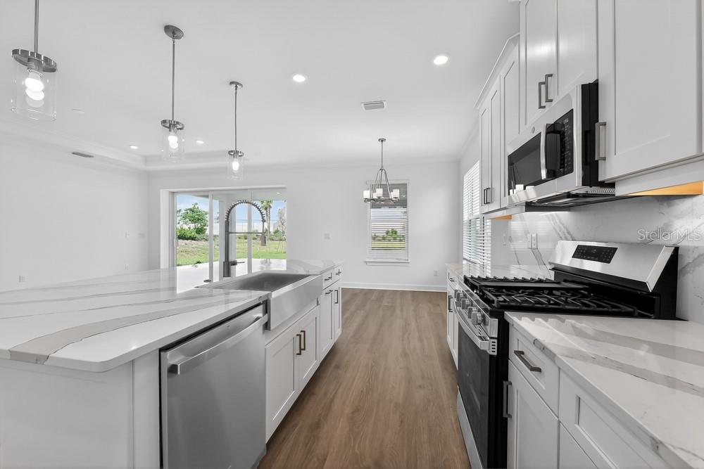 AZARIO ESPLANADE - Residential